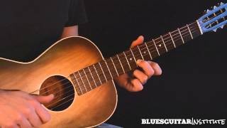 Simple Acoustic Blues Guitar Lick in E - Train Whistle Lick