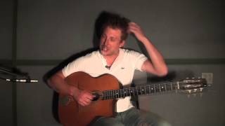 Adrien Moignard - Gypsy Jazz Guitar Licks (Lesson Excerpt)