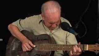 Country Blues Guitar Lessons - Dirt Road Blues - Paul Rishell - Low Down Rounder