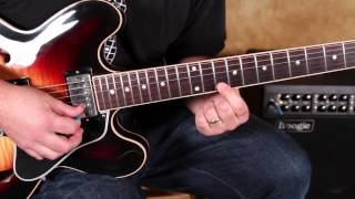 How to Play Fast Blues Licks on guitar a la Stevie Ray Vaughan and Joe Bonamassa