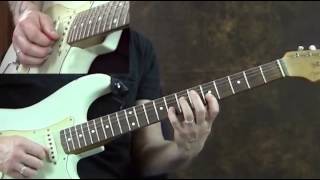Guitar Lessons - an Easy Blues Pattern Lick in Groups of 3 Notes