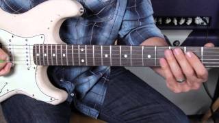 Yngwie Malmsteen Inspired Heavy Metal Guitar Lesson - Heavy Metal Guitar Riffs Lessons