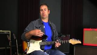 Blues Guitar Lesson: SRV Triplet Lick Over The V Chord